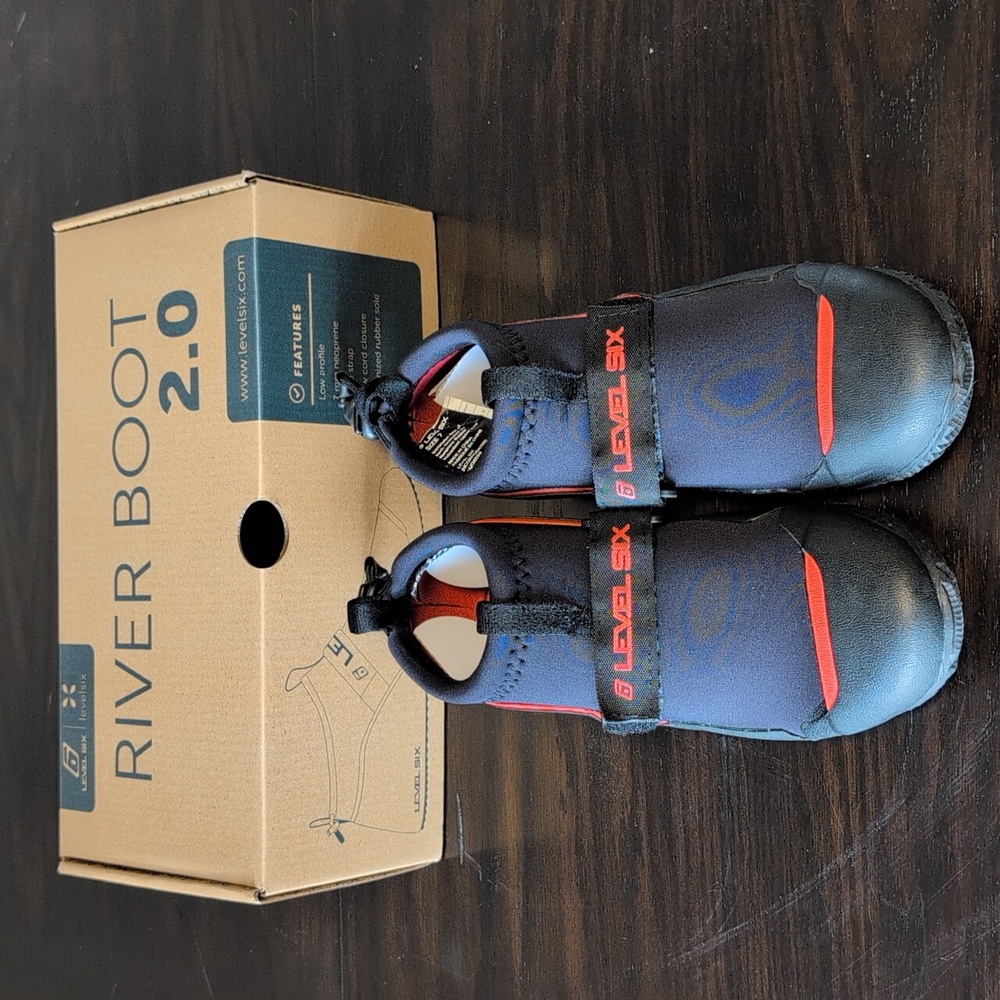 Level Six River Boot 2.0.  Size 7W/5M  NWT